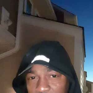 Meet your Posher, Broderick